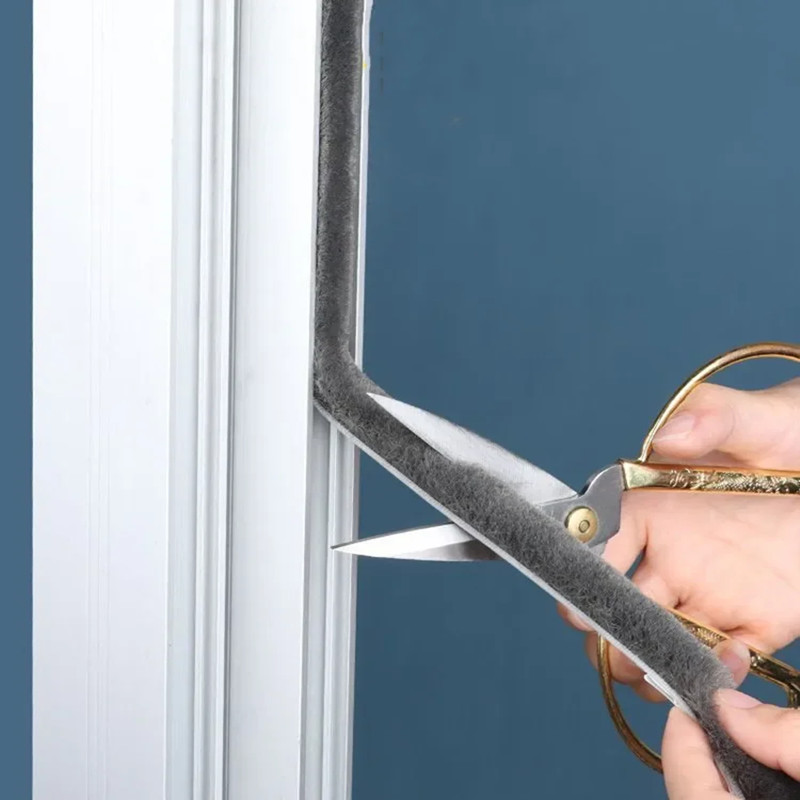 10M Self Adhesive Brush Strip  - مراجعة Window Lock Bar وسعره