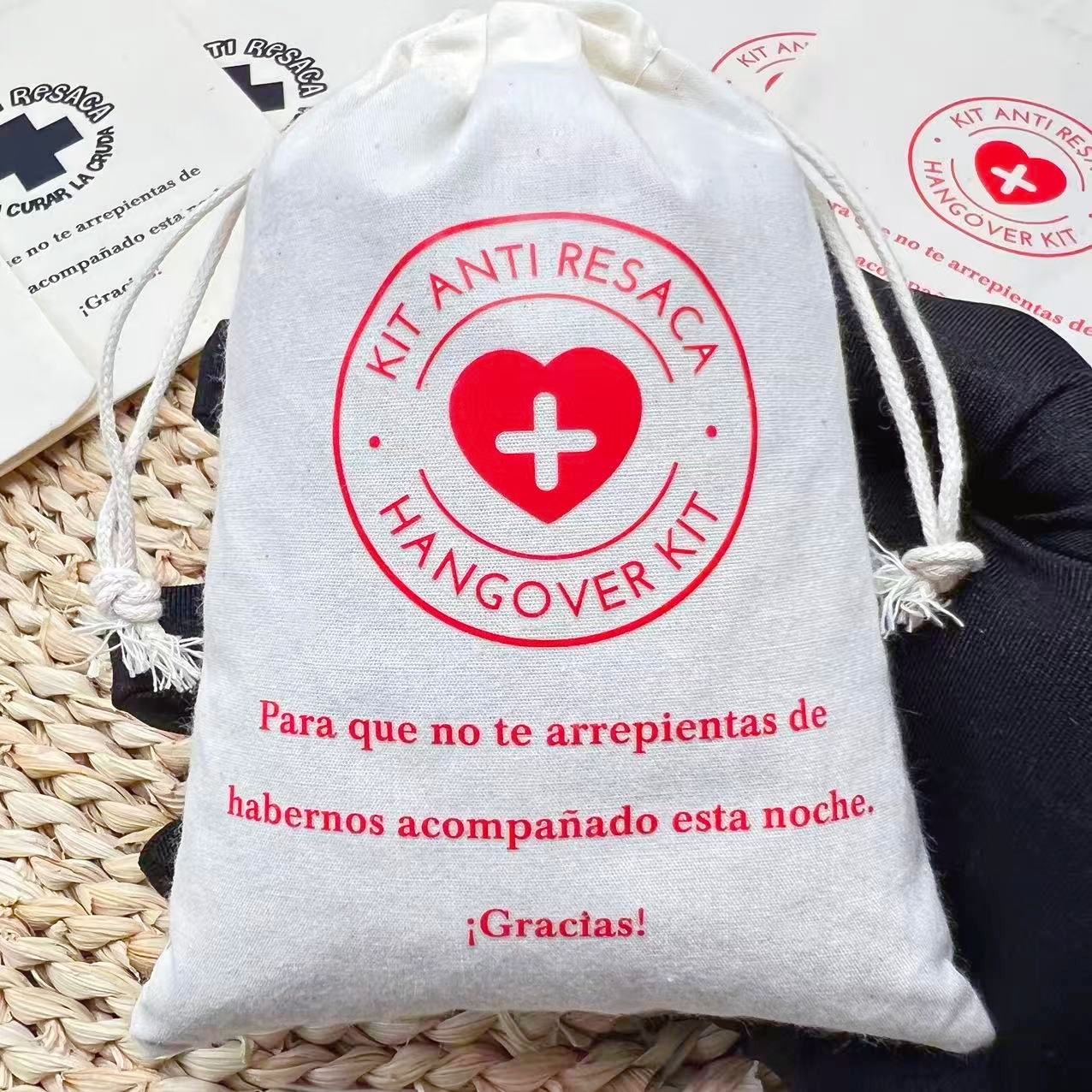 5PCS Spanish Hangover First Ai - مراجعة First Aid Bag Kit وسعره