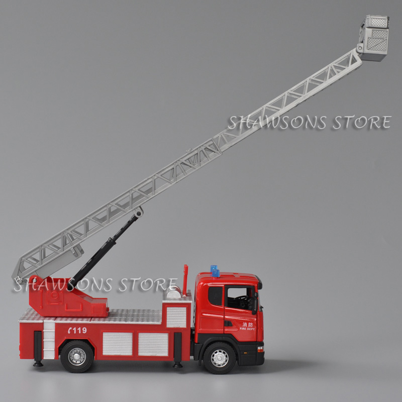 1:43 Scale Diecast Vehicle Mod - مراجعة Fire Escape Ladder وسعره