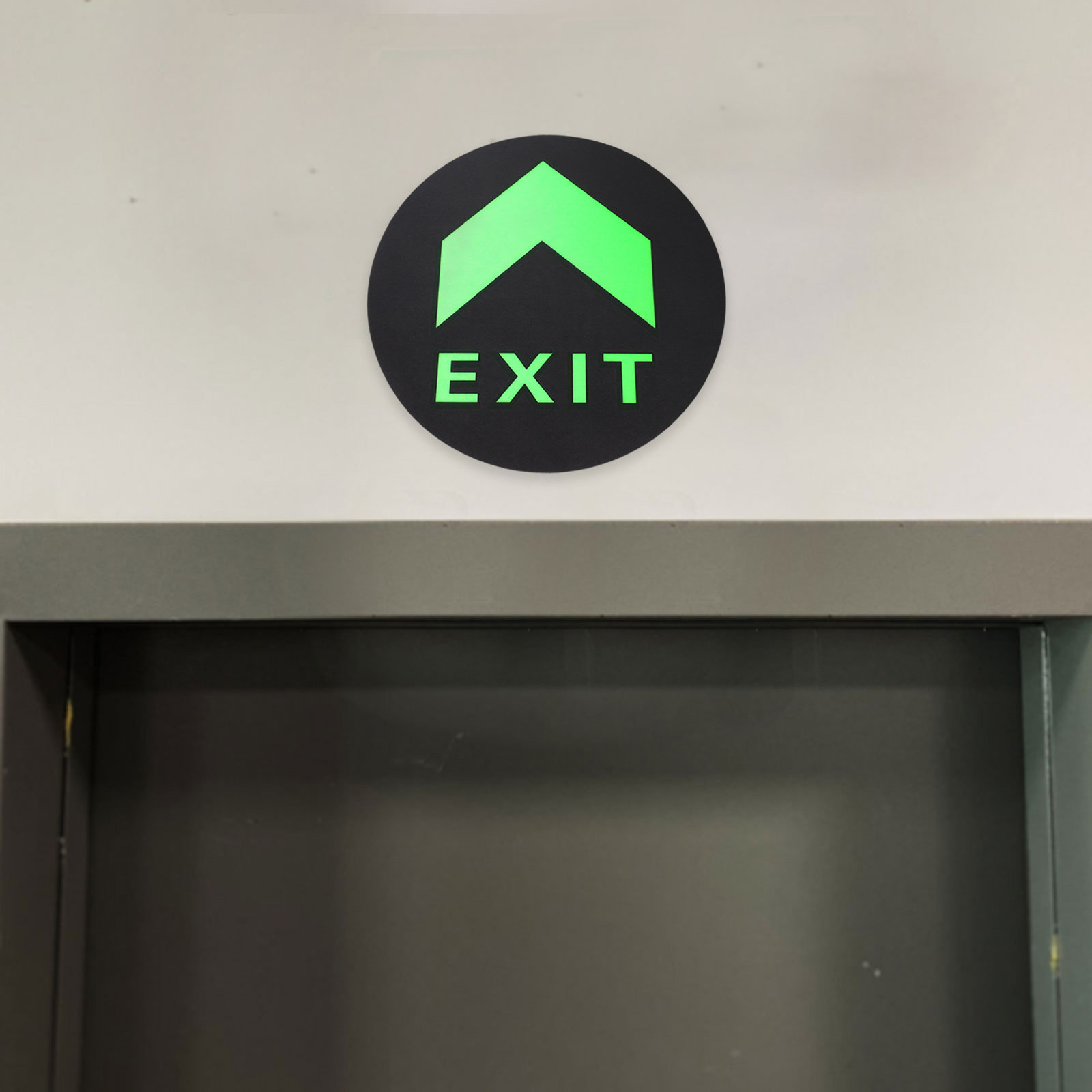 5Pcs Glow in Dark Exit Sign St - مراجعة Emergency Exit Sign وسعره